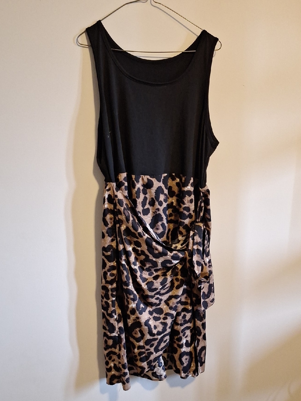 SHEIN Black & Leopard-Print Midi Dress